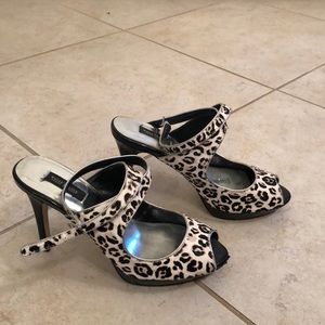 Peep toe cheetah heels